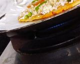वेज़ चीज़ पिज़्ज़ा (Veg Cheese Pizza recipe in hindi) रेसिपी चरण 6 फोटो