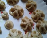 Flower pitha rcp/ফুল পিঠা রেসিপির ধাপ 5 ছবি