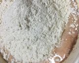 A picture of step 1 of Milk Chapati.