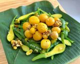 Hình bước làm 5 của món Trứng Gà Non Xào Bí Nụ