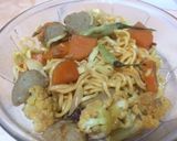 Foto langkah ke 5 dari resep Cap cai indomie hype ayam geprek.