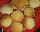 A picture of step 2 of Vanilla cake.