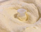 A picture of step 4 of Banana Custard Gelato.
