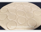 Foto del paso 6 de la receta: Polvorones de aceite de oliva y almendras