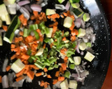 Foto del paso 5 de la receta: Fideuà de pulpo verduritas, garbanzos y hierbabuena, facilísima!