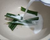 Foto langkah ke 4 dari resep Bubur Sumsum Buah Naga.