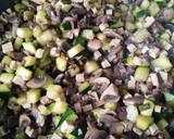 Foto del paso 7 de la receta: Espaguetis con champiñones y tofu ahumado