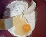 Sós pite brokkolival borsóval és cheddarral recept fázis 1 fotója