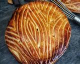 Une image de l'étape 14 de Galette des rois Praliné-Chocolat.