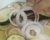 A picture of step 1 of Ring piyaz pakora.
