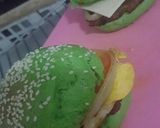 Foto langkah ke 4 dari resep Burger pandan.