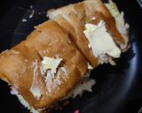 A picture of step 8 of Dabeli.