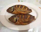 Foto langkah ke 2 dari resep Ikan Nila Bumbu Acar Kuning.