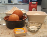 Foto del paso 1 de la receta: Mini bizcochos de nata