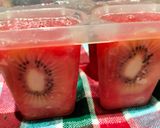 Foto langkah ke 2 dari resep Es Loli Buah (Semangka Kiwi Jeruk).