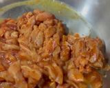 A picture of step 5 of Chicken Marinated and Cooked with Grapefruit Juice and Chipotle Peppers.