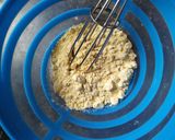 A picture of step 4 of Stuffed bread omelette without egg.