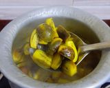 A picture of step 1 of Vazhuthanga thoran.