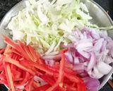 A picture of step 2 of Peri Peri Mayo Vegetable Wrap.