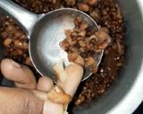 A picture of step 3 of Dal Makhani.