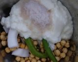 नारियल की चटनी (nariyal ki chutney recipe in hindi) रेसिपी चरण 2 फोटो