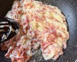 Foto del paso 5 de la receta: Empanada casera de atún con huevo cocido y de bacon con queso