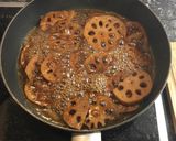 Foto langkah ke 6 dari resep Braised Lotus Root (Yeon-geun Jorim) 연 근 조림.