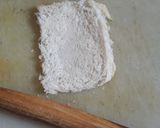 A picture of step 3 of Schezwan paneer bread rolls.