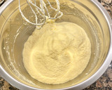 Foto del paso 2 de la receta: Galletas de fubá y mantequilla “sin gluten”