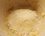 รูปขั้นตอนการทำที่ 7 ของ เค้กกล้วยหอม (สูตรเนย) Banana Cake