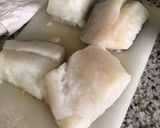 Foto del paso 4 de la receta: Bacalao al horno con gulas y gambitas