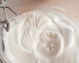 Foto del paso 1 de la receta: Pastel genovés de limón y fresa