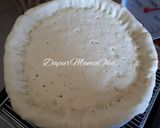 Foto langkah ke 6 dari resep Pizza Simple Tepung Kunci.