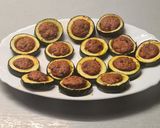Afrikai harcsával töltött cukkini karika recept fázis 3 fotója