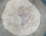 A picture of step 4 of Soft, layered onion chapati.