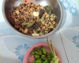 Foto langkah ke 2 dari resep Kerang hijau Pete bumbu super pedas.