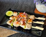 Foto langkah ke 5 dari resep Sate Tuna Sambal Matah.