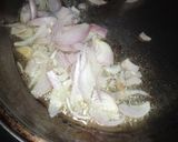 A picture of step 2 of Simple Egg Stew.