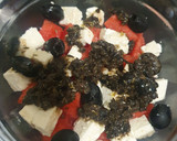 Foto del paso 4 de la receta: Ensalada de sandía y queso feta con vinagreta de olivada