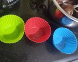 A picture of step 2 of Bourbon Biscuits Muffins (in Kadhai).