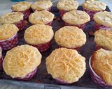 Foto langkah ke 5 dari resep Cheese Yogurt Muffin.