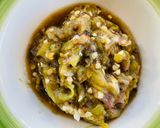 รูปขั้นตอนการทำที่ 3 ของ น้ำพริกหนุ่ม🌶️🧄ผักลวก🥬🥦กับไข่ต้ม🥚