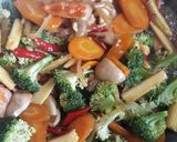 Foto langkah ke 6 dari resep Tumis Pelangi.