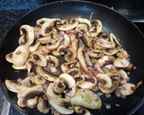 Foto del paso 1 de la receta: Salchichas con champiñones
