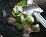 A picture of step 4 of Paneer chilli with roll.
