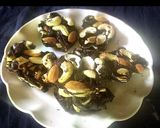 ડ્રાયફ્રુટસ ચીક્કી (Dryfruits Chikki Recipe In Gujarati) રેસીપી સ્ટેપ3ફોટો