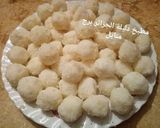 صورة لخطوة 3 من وصفة حلوة بحشوة جوز الهند مذاق خيالي 👌👌
