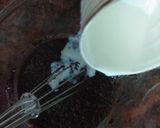A picture of step 2 of Walnut Brownie cake.