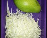 Foto langkah ke 2 dari resep Sambal Pencit Mangga Muda.