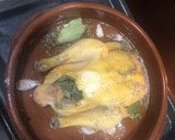 Foto del paso 4 de la receta: Pollo asado con tomillo